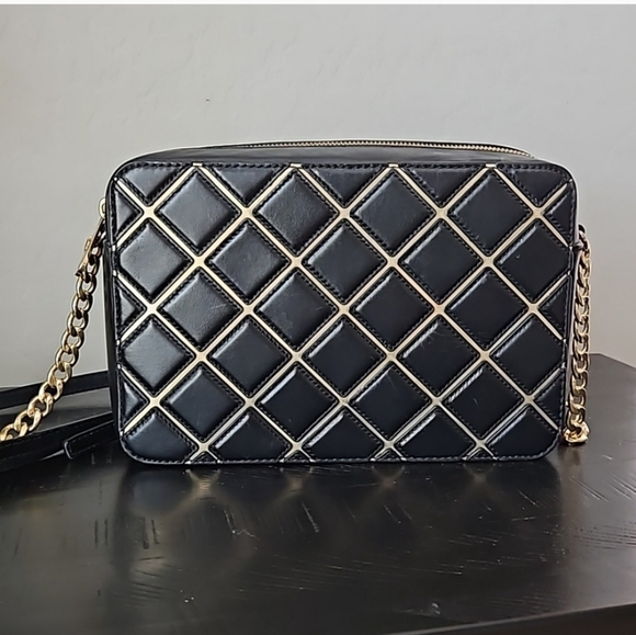 Michael Kors Jet Set Crossbody - Picture 3 of 5